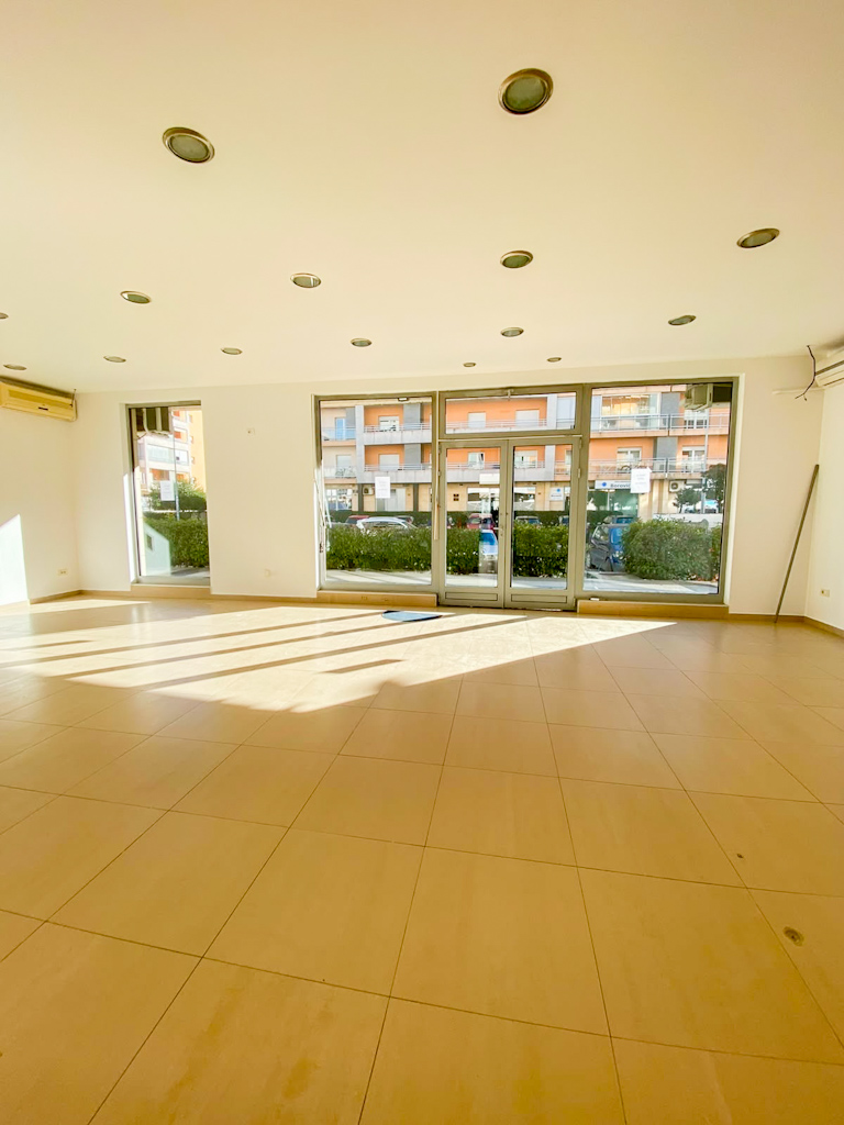 790CBB20-F7E4-490F-BEA7-CFCF9CF6CE01